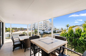 Unit 2 Tomaree Road 16 Upstairs
